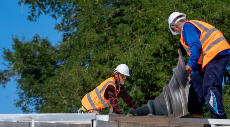 Professional new roof installation services in Vandalia, IL
